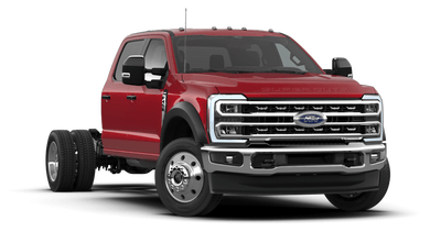 2026 Ford Chassis Cab F-450® LARIAT®