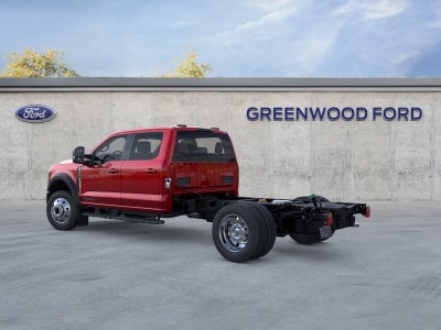 2026 Ford Chassis Cab F-450® LARIAT®