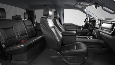 2026 Ford Chassis Cab F-350® LARIAT®