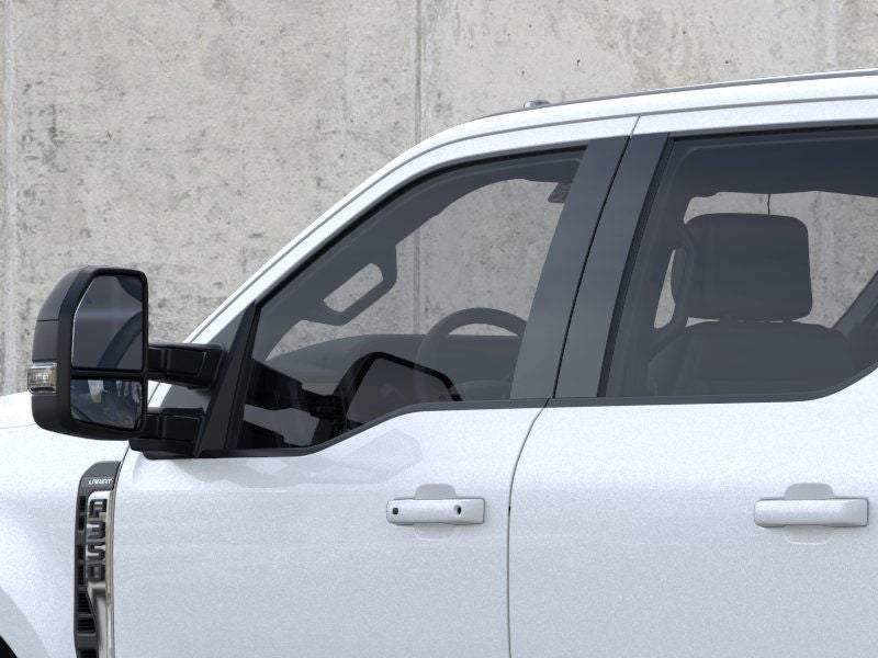 2026 Ford Chassis Cab F-350® LARIAT®