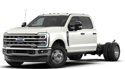2026 Ford Chassis Cab F-350® LARIAT®