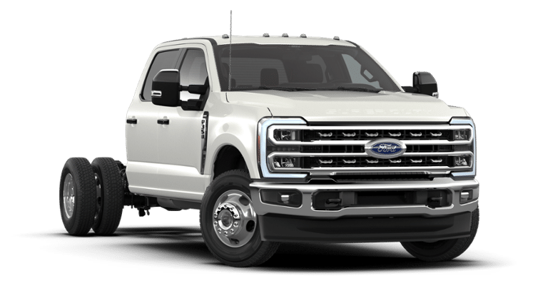 2026 Ford Chassis Cab F-350® LARIAT®