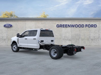 2025 Ford Chassis Cab F-350® XLT