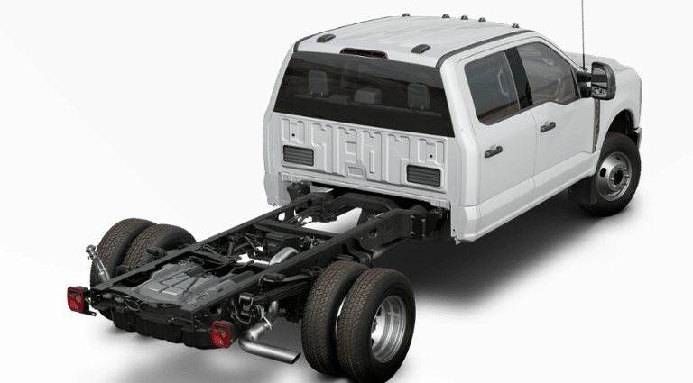 2025 Ford Chassis Cab F-350® XLT