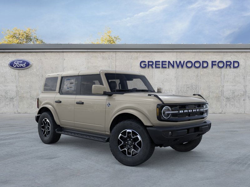 2026 Ford Bronco Outer Banks®