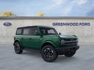 2025 Ford Bronco Outer Banks®