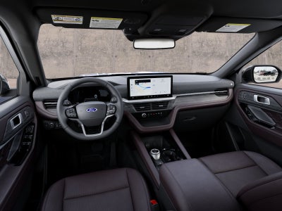 2027 Ford Explorer Platinum™