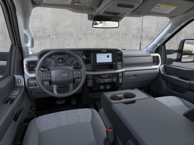 2026 Ford Super Duty F-350® XLT