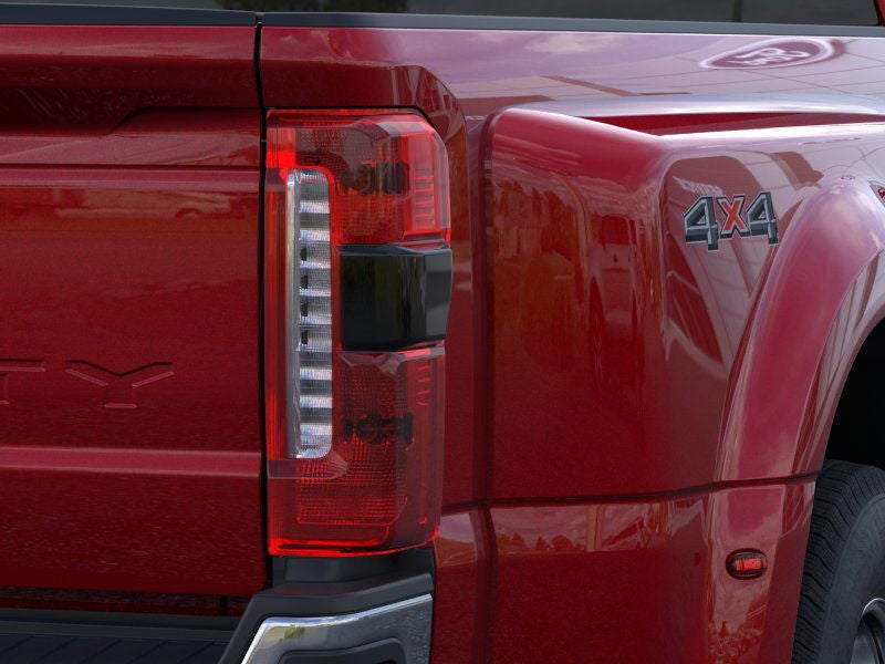 2025 Ford Super Duty F-350® Lariat®