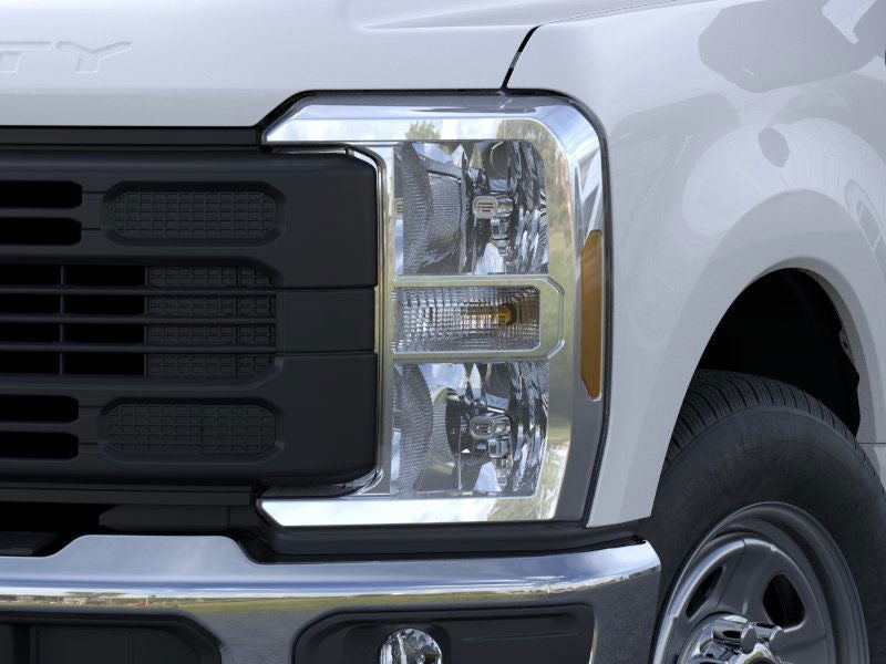 2025 Ford Super Duty F-350® XL