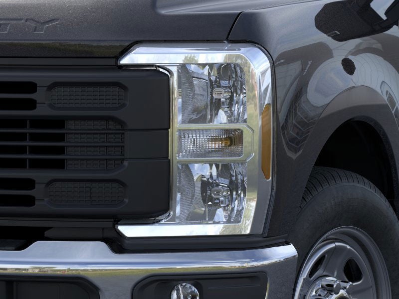 2025 Ford Super Duty F-350® XL