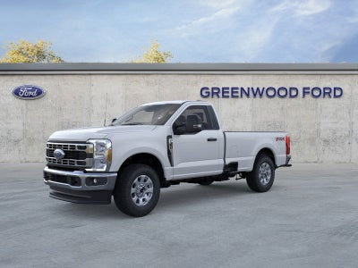 2025 Ford Super Duty F-350® XLT