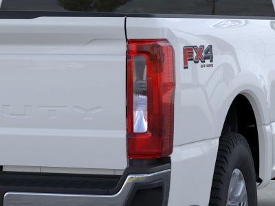 2025 Ford Super Duty F-350® XLT
