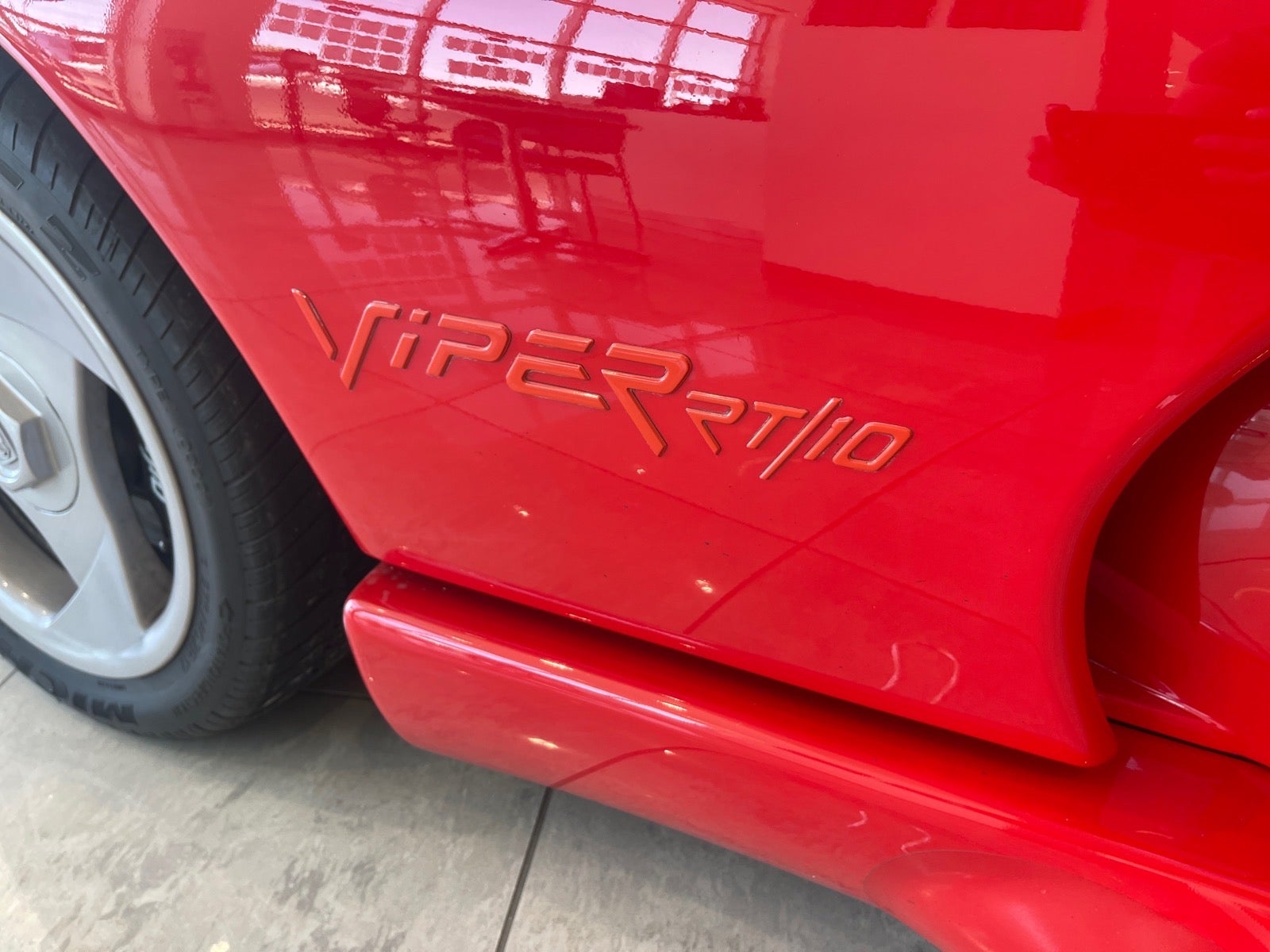 1993 Dodge Viper RT/10
