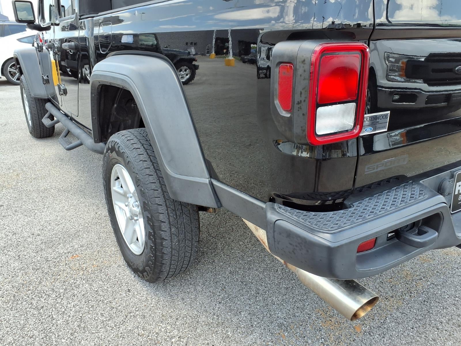 2020 Jeep Gladiator Sport