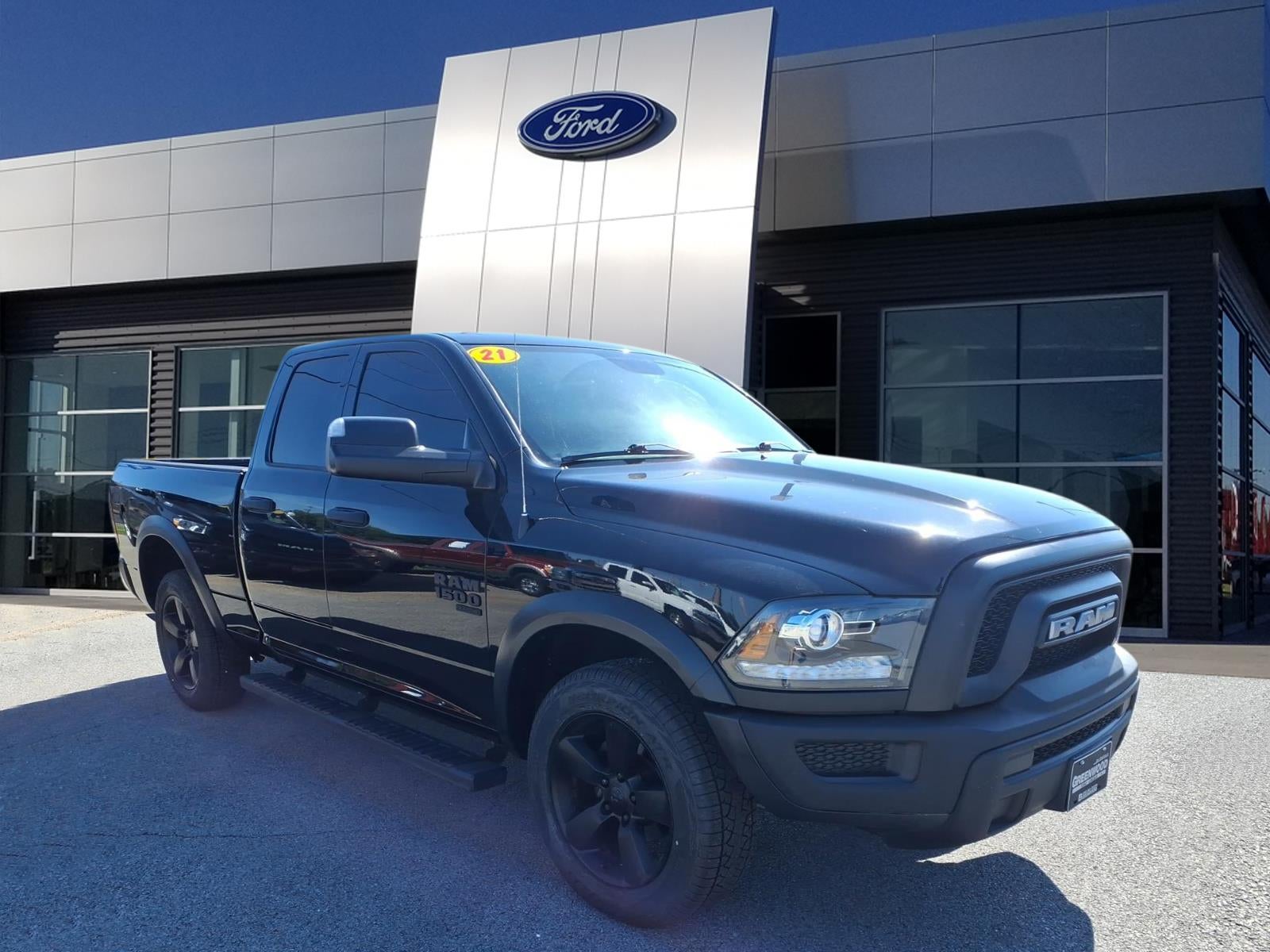 2021 RAM 1500 Classic SLT