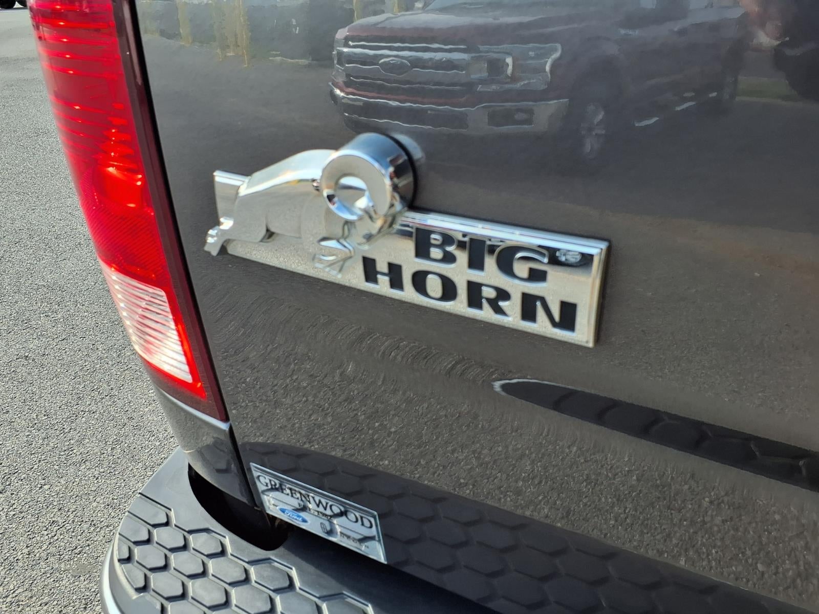 2018 RAM 1500 SLT