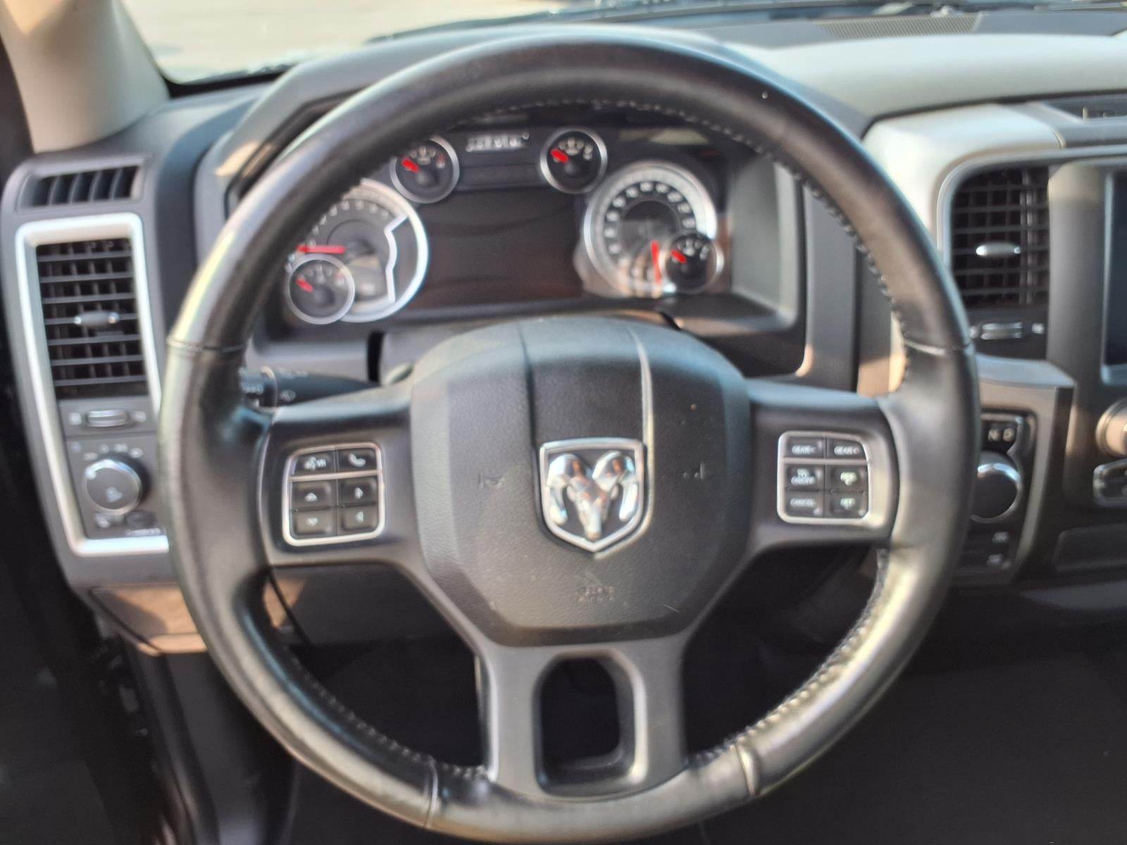 2018 RAM 1500 SLT