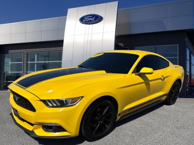 2015 Ford Mustang EcoBoost Premium