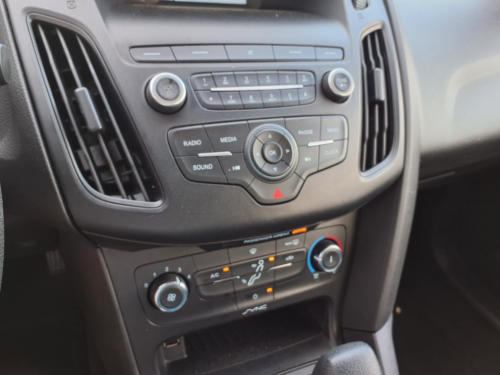 2018 Ford Focus S