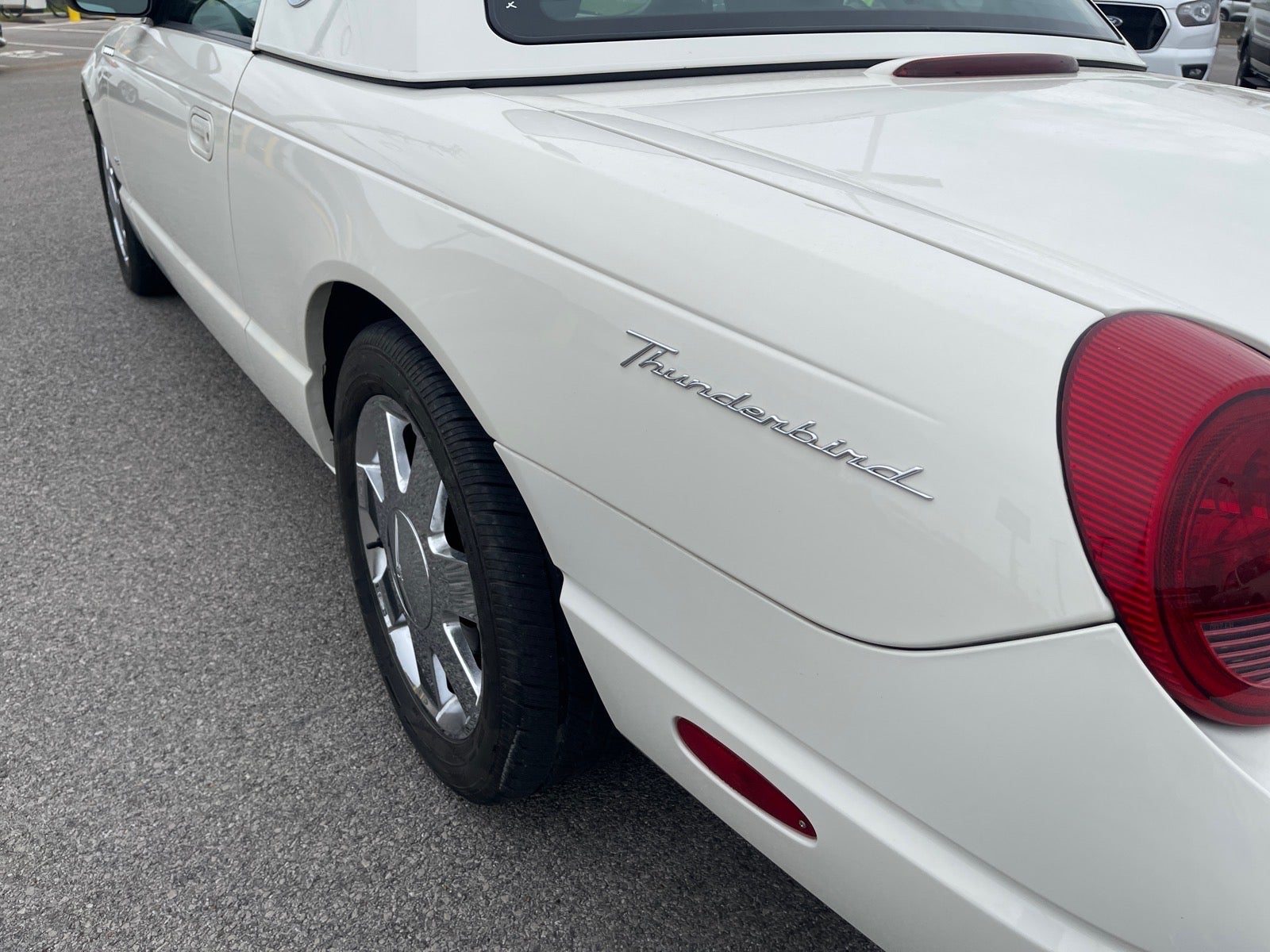 2003 Ford Thunderbird Premium