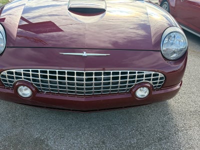 2004 Ford Thunderbird Deluxe