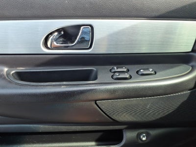 2004 Ford Thunderbird Deluxe