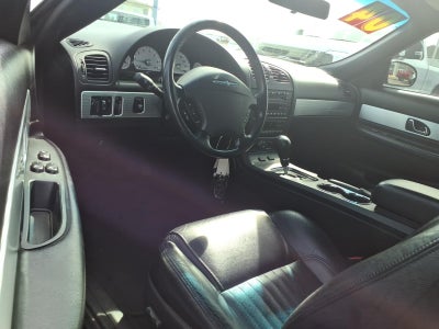 2004 Ford Thunderbird Deluxe