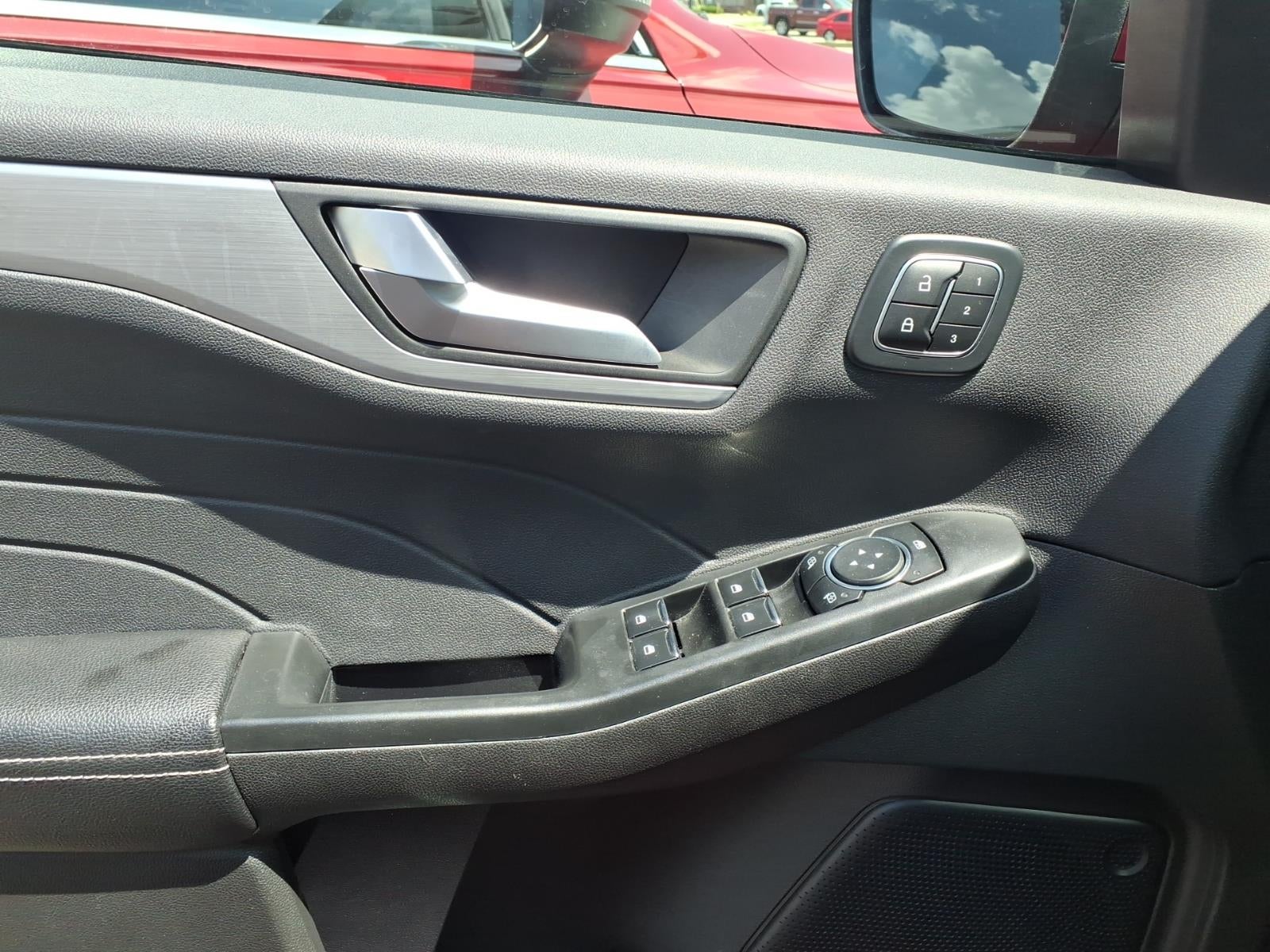 2023 Ford Escape Platinum