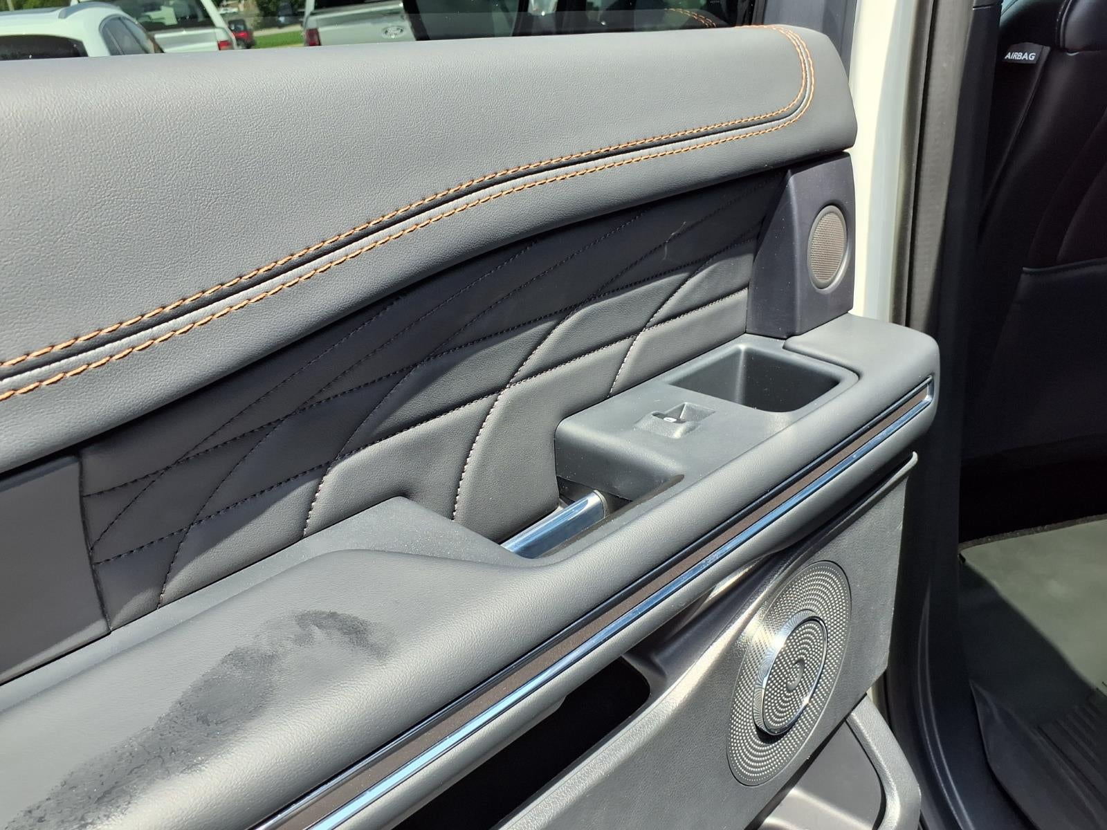 2023 Ford Expedition Platinum