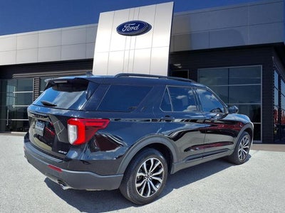 2023 Ford Explorer ST-Line