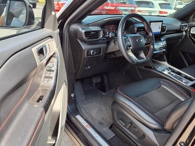 2023 Ford Explorer ST-Line