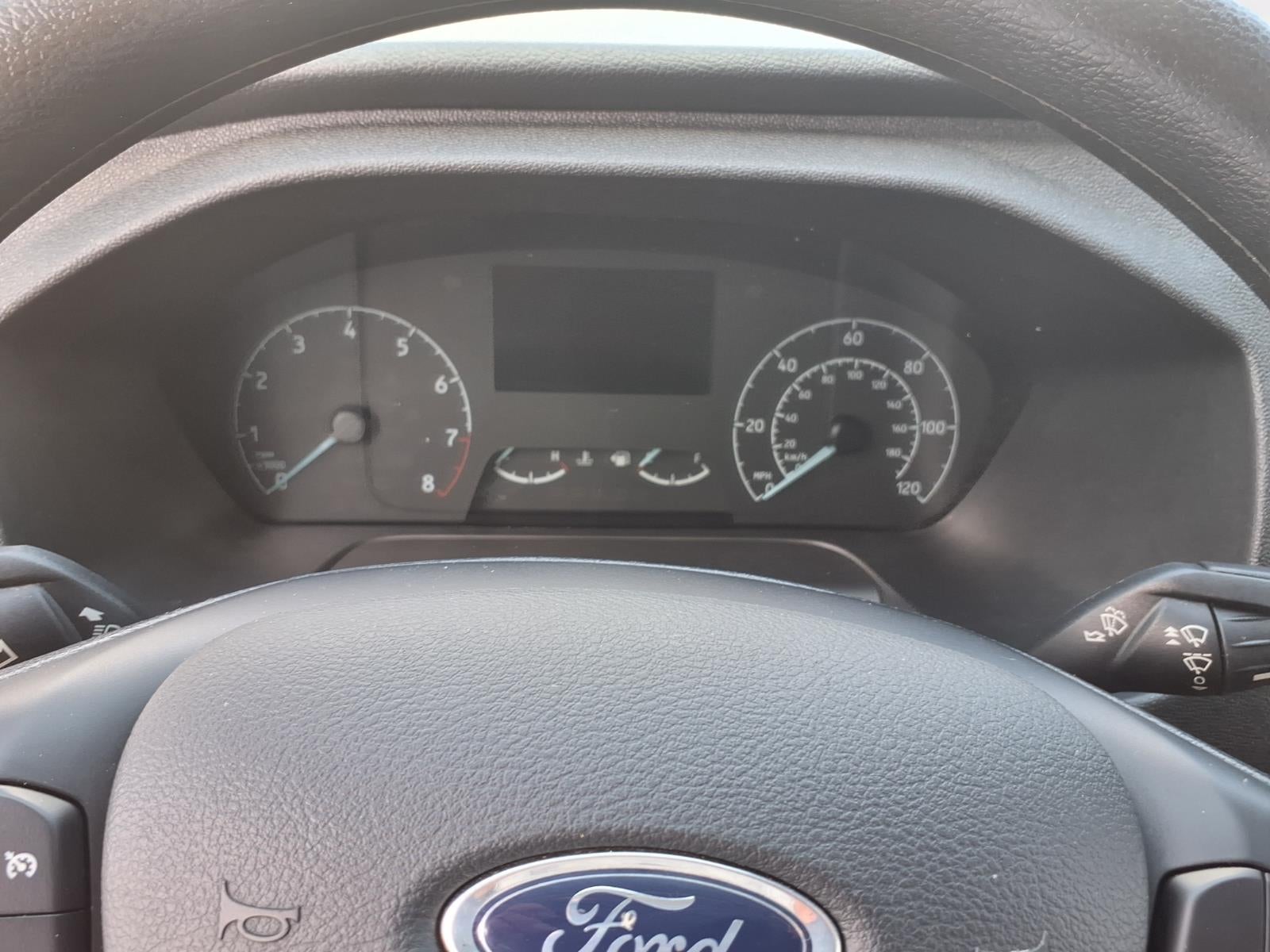 2025 Ford Transit-250 T-250 130" Low Rf 9070 GVWR RWD