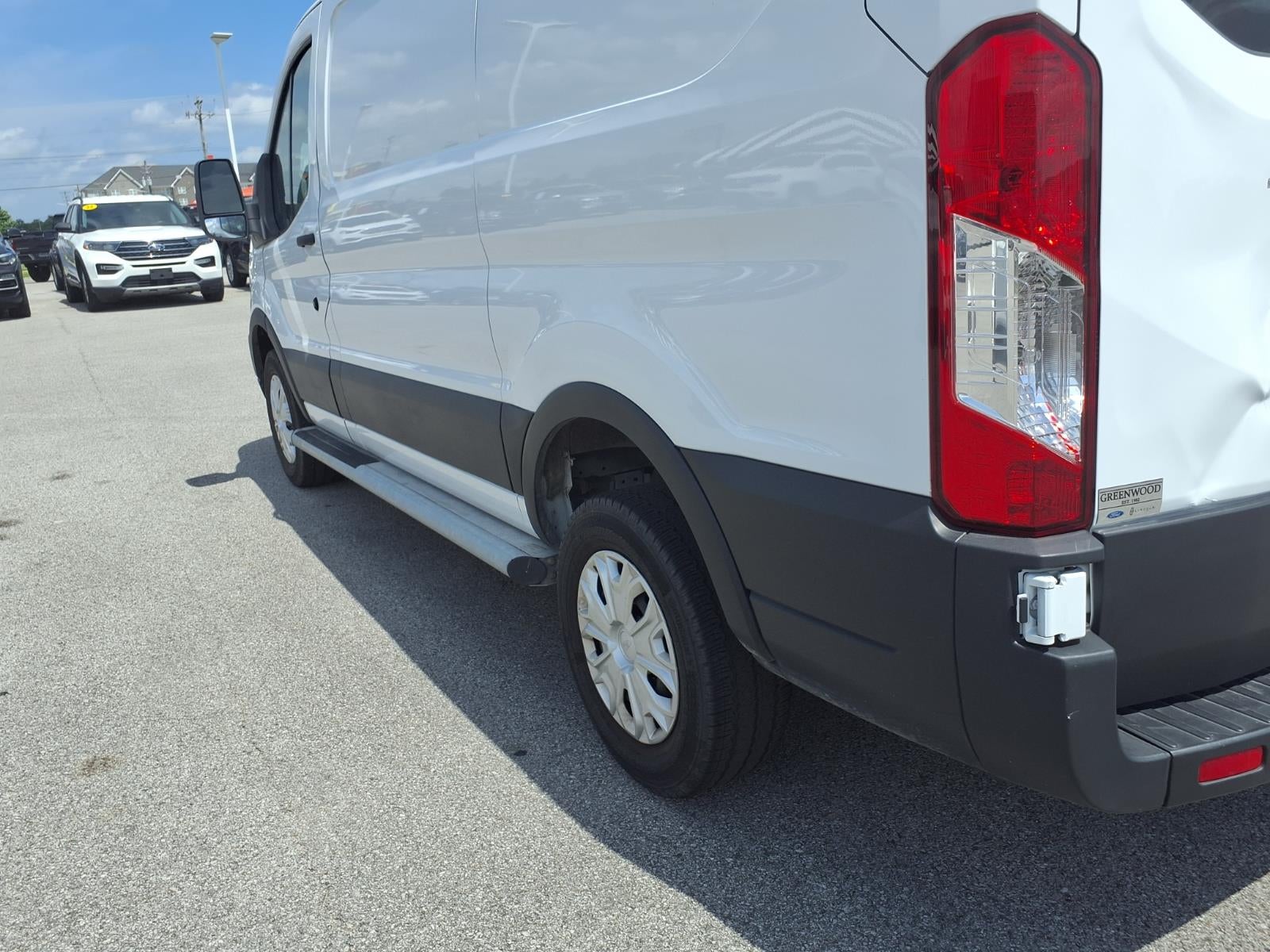 2025 Ford Transit-250 T-250 130" Low Rf 9070 GVWR RWD