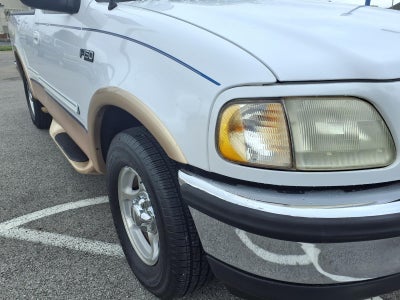1997 Ford F-150 Lariat