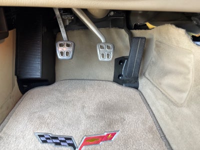 2006 Chevrolet Corvette Base