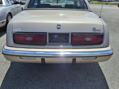 1989 Buick Riviera Base