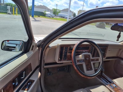 1989 Buick Riviera Base