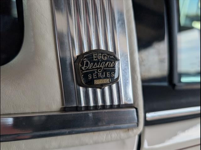 1993 Buick Riviera Base