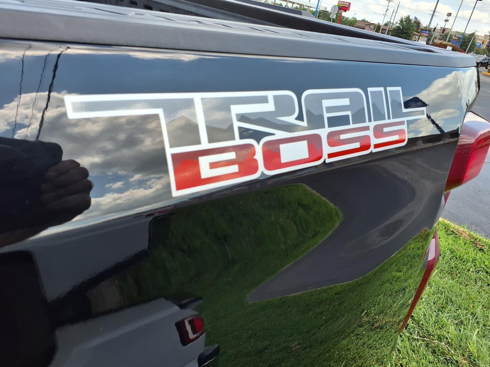 2020 Chevrolet Silverado 1500 Custom Trail Boss