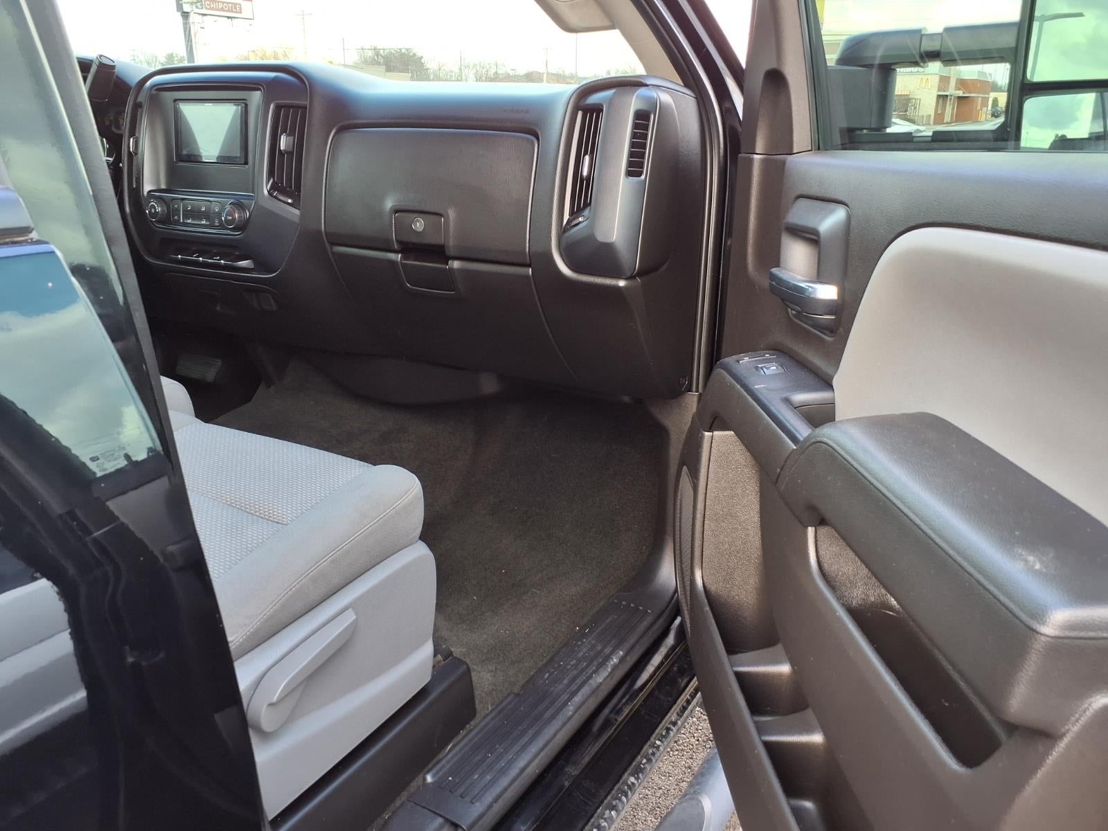 2016 Chevrolet Silverado 1500 Custom