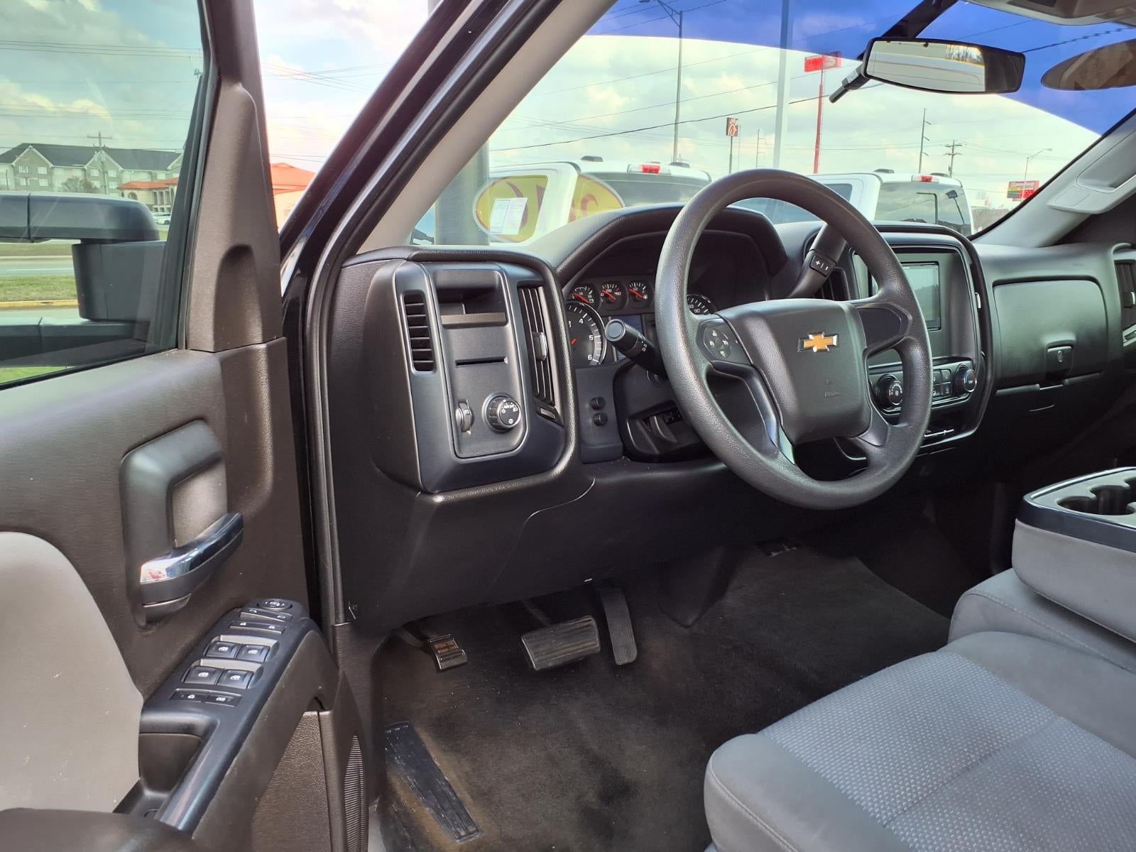 2016 Chevrolet Silverado 1500 Custom