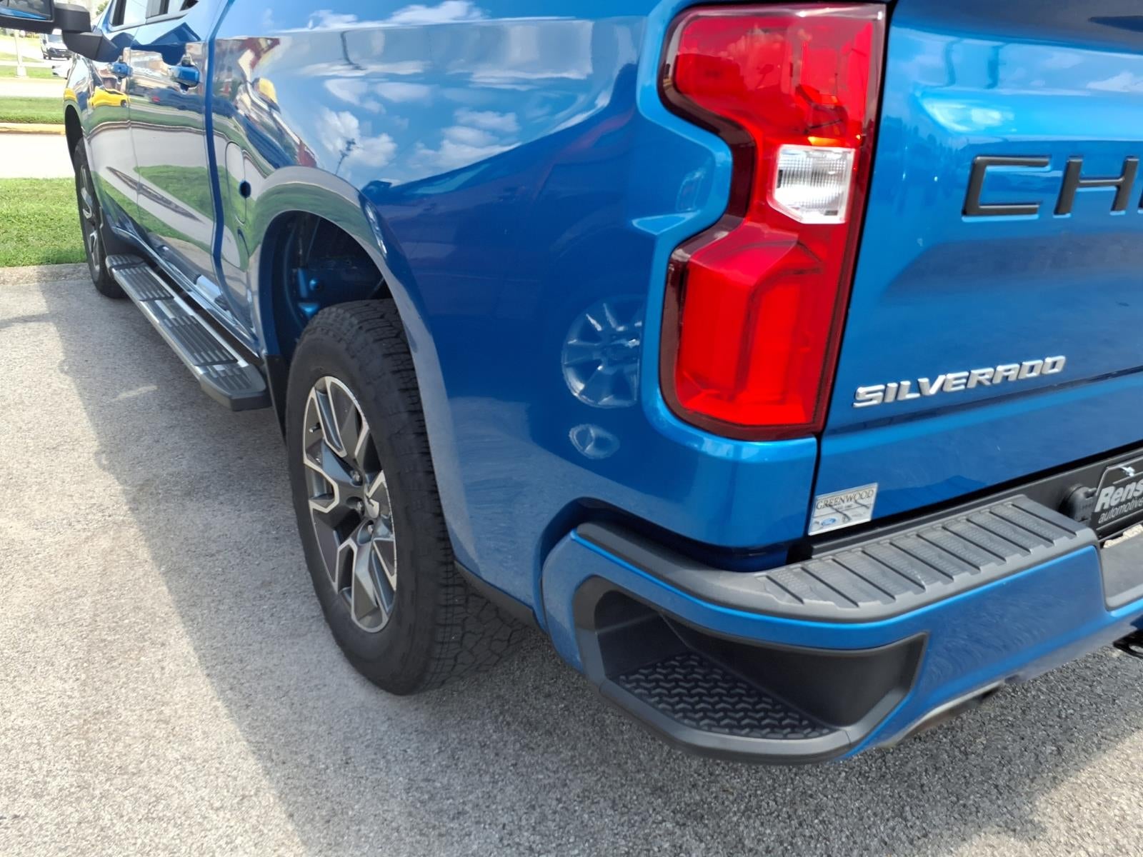 2024 Chevrolet Silverado 1500 RST
