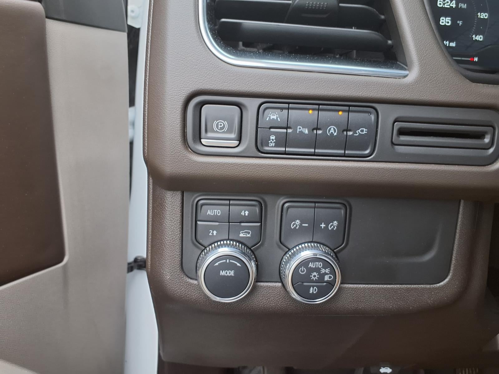 2022 GMC Yukon XL SLT