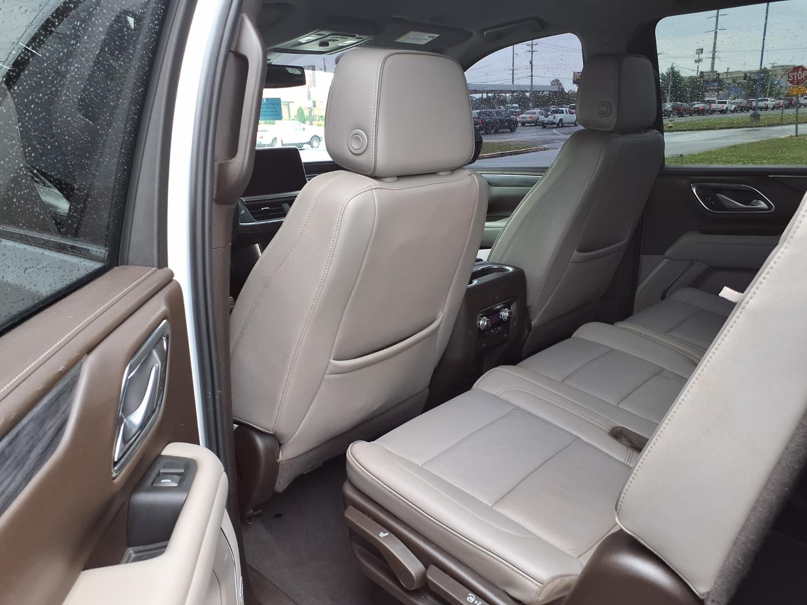 2022 GMC Yukon XL SLT