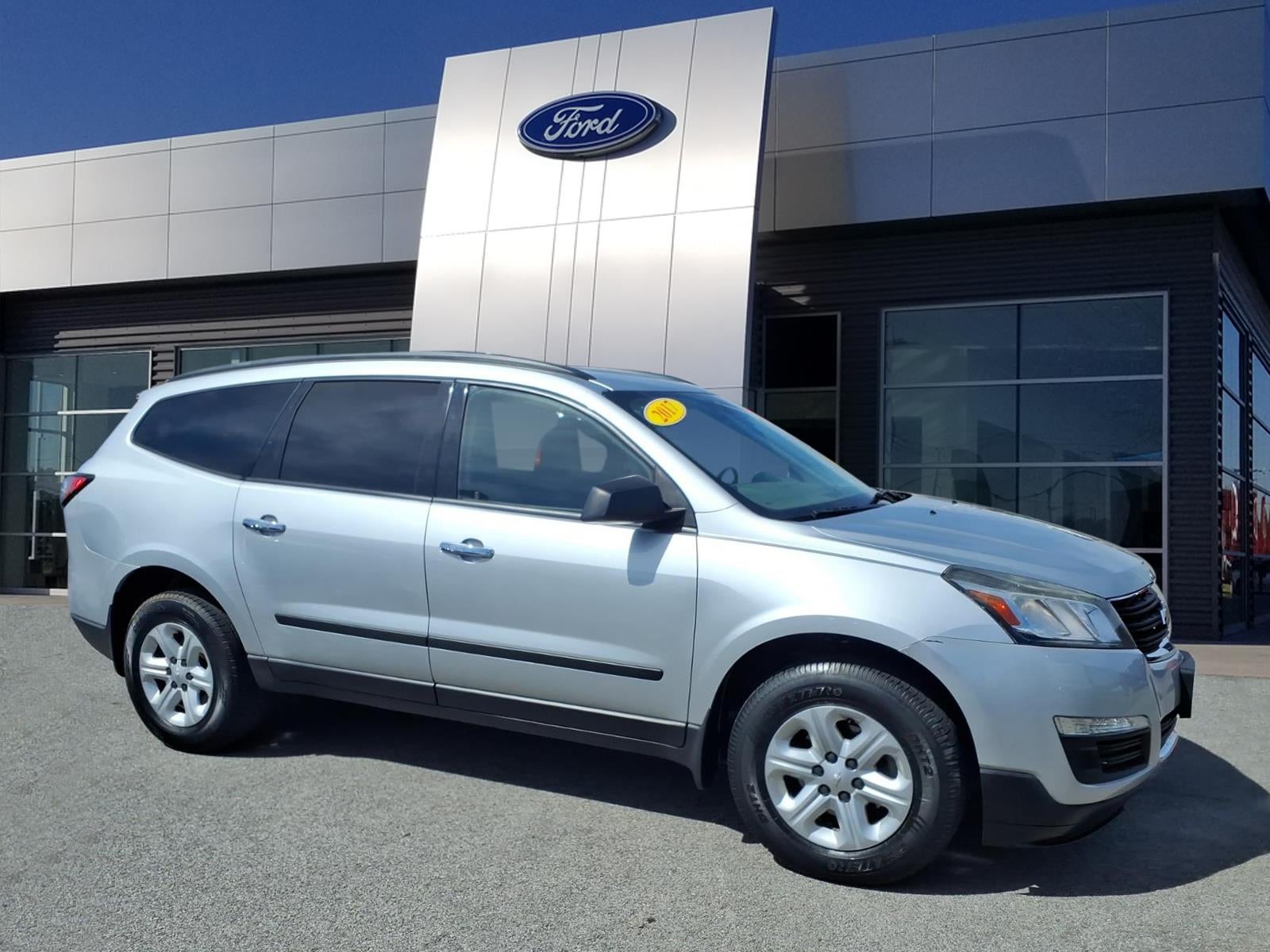 2017 Chevrolet Traverse LS