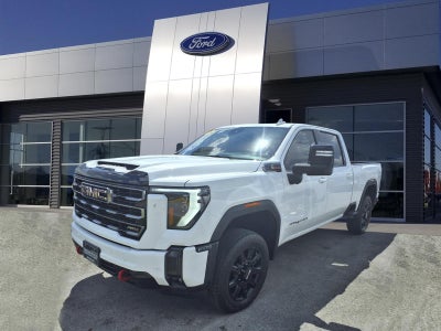 2025 GMC Sierra 2500HD AT4
