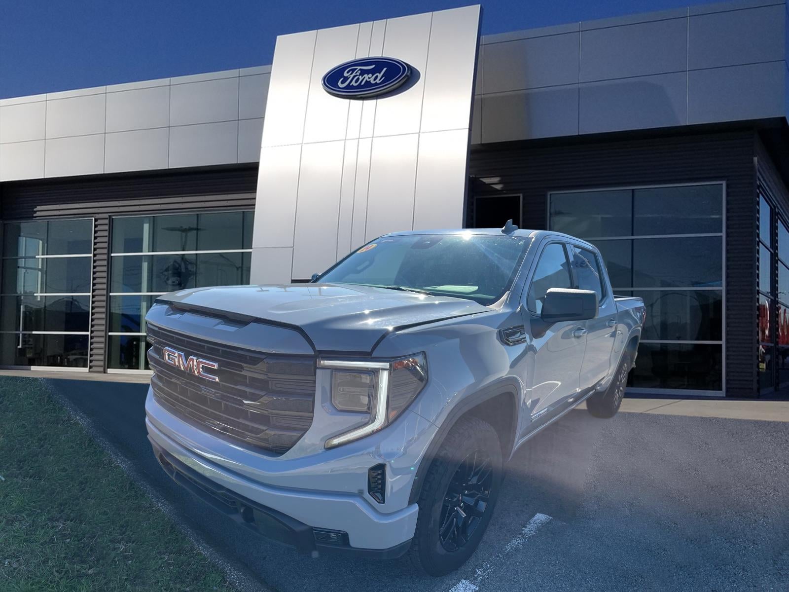 2024 GMC Sierra 1500 Elevation