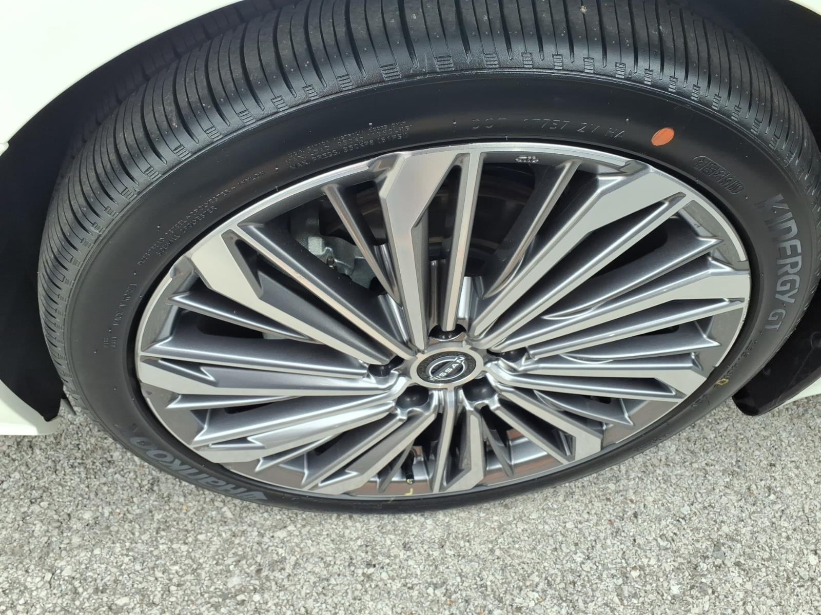 2025 Nissan Altima SL