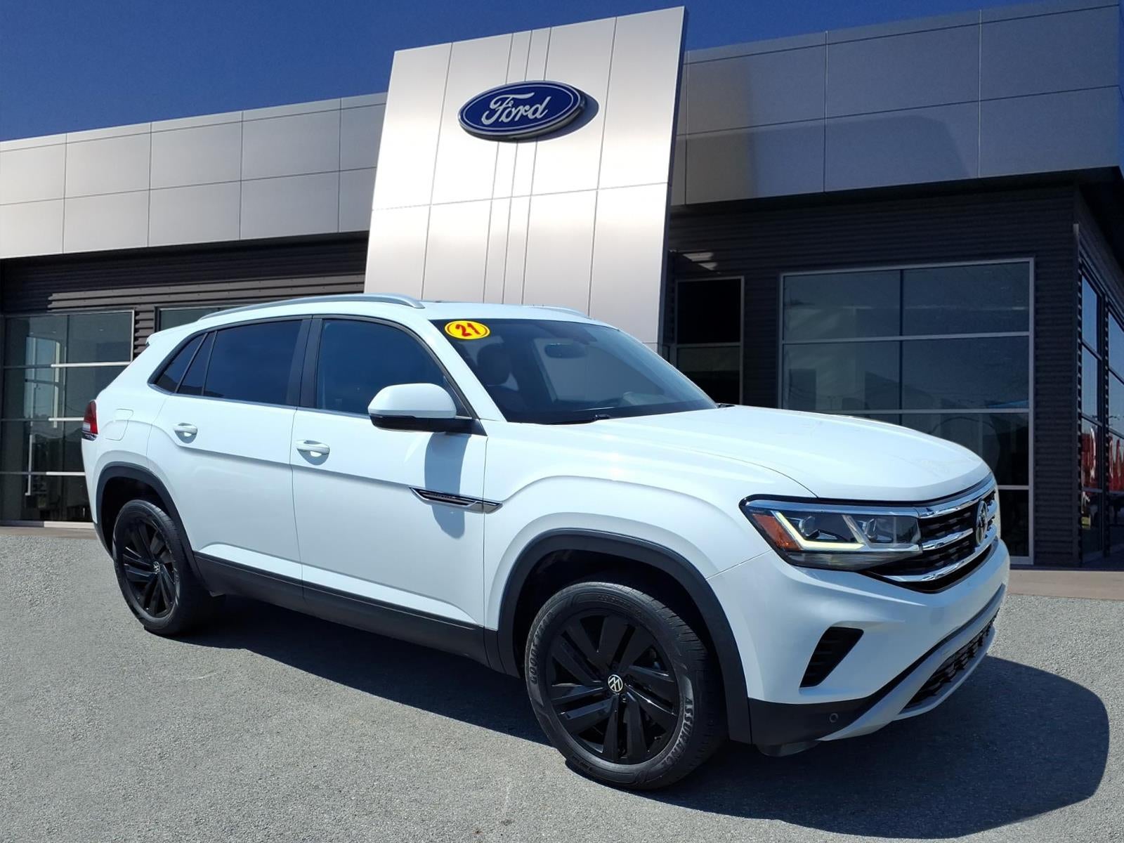 2021 Volkswagen Atlas Cross Sport 2.0T SE w/ Technology